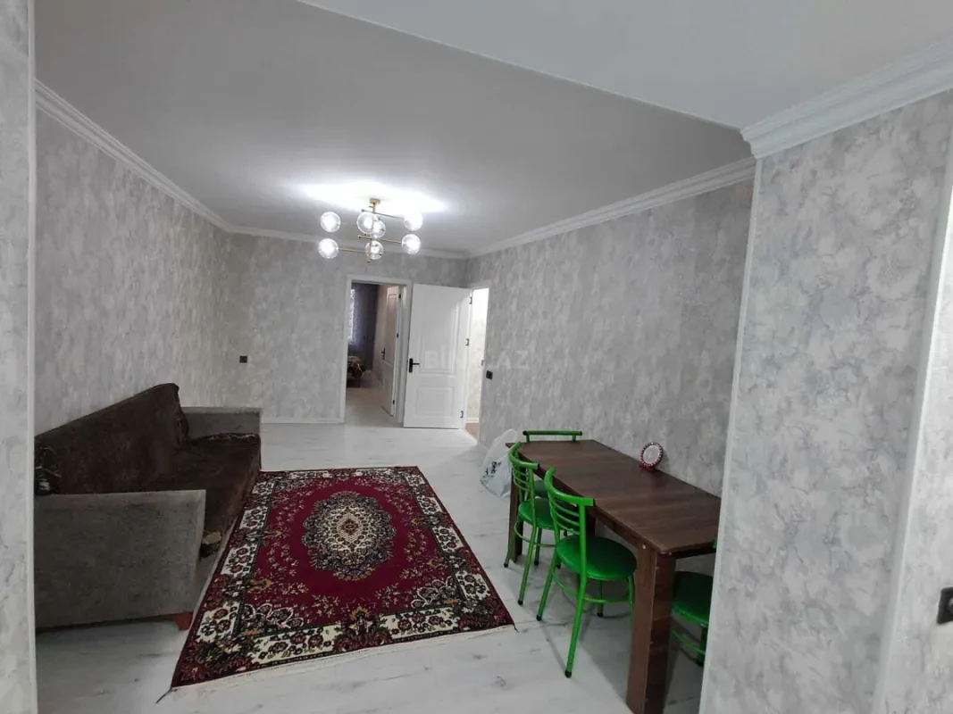 Kirayə verilir 2 otaqlı mənzil 50 m²