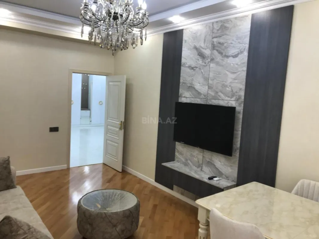 Kirayə verilir 3 otaqlı mənzil 110 m²