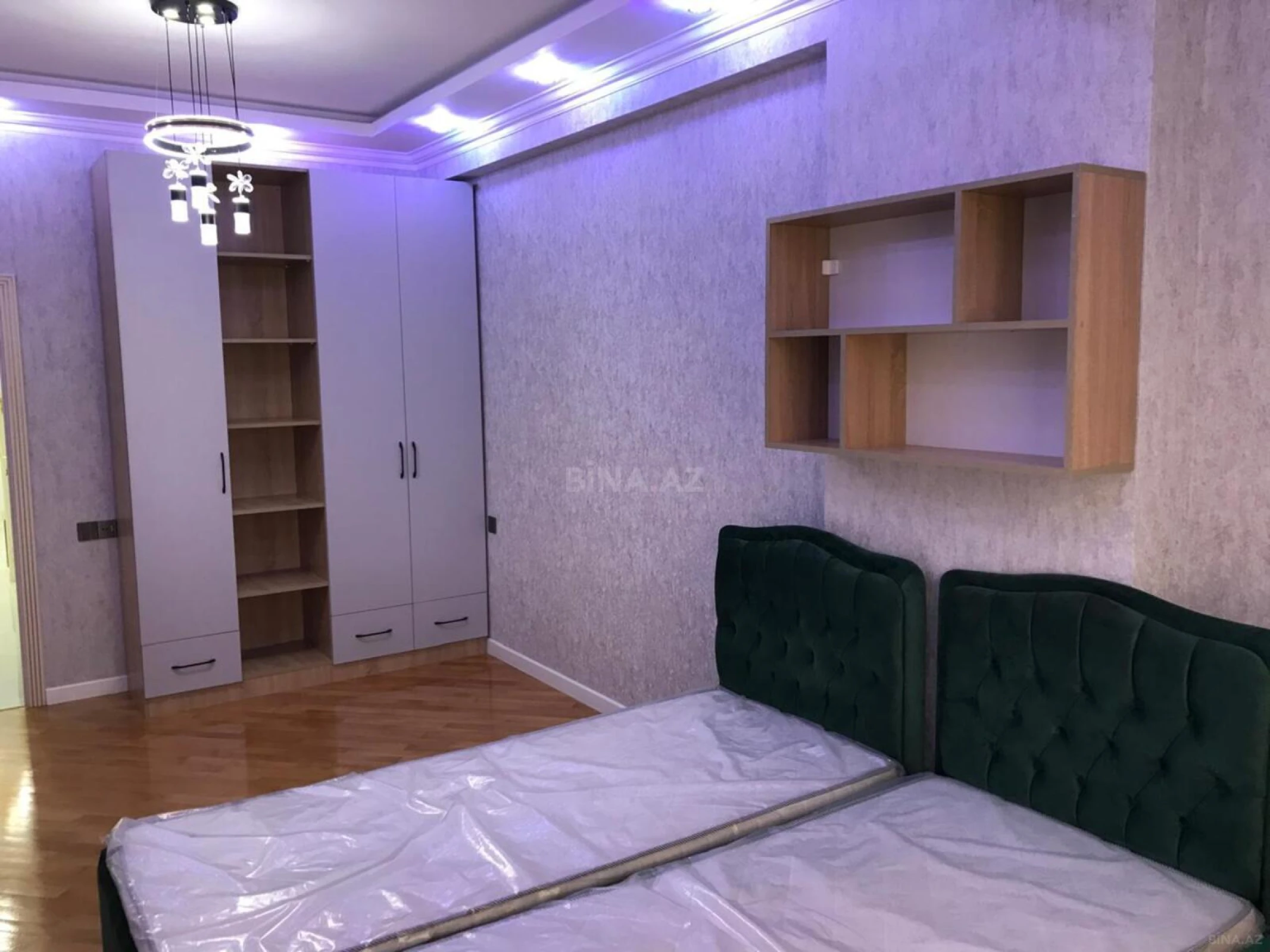 Kirayə verilir 3 otaqlı mənzil 110 m²