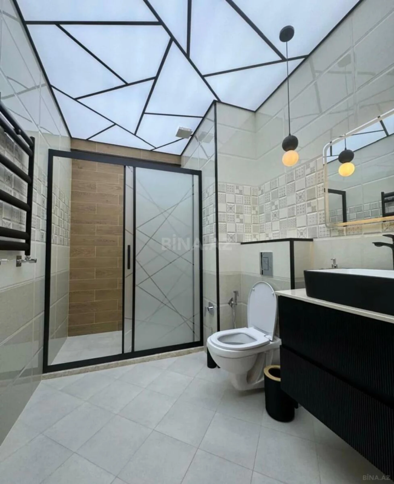 Kirayə verilir 2 otaqlı mənzil 92 m²