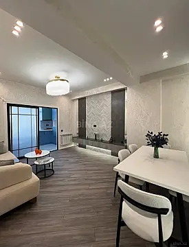 Kirayə verilir 2 otaqlı mənzil 92 m² — Bakı, Xətai 2 otaq 92.00 m²
