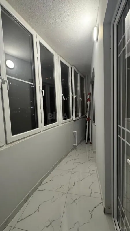 Kirayə verilir 3 otaqlı mənzil 120 m²