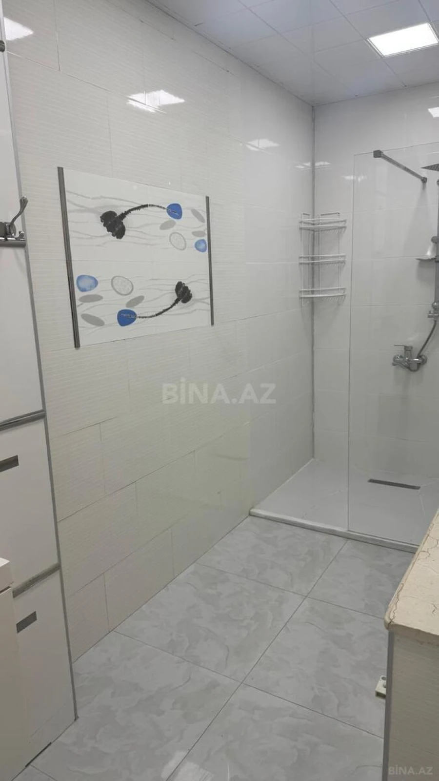 Kirayə verilir 3 otaqlı mənzil 120 m²
