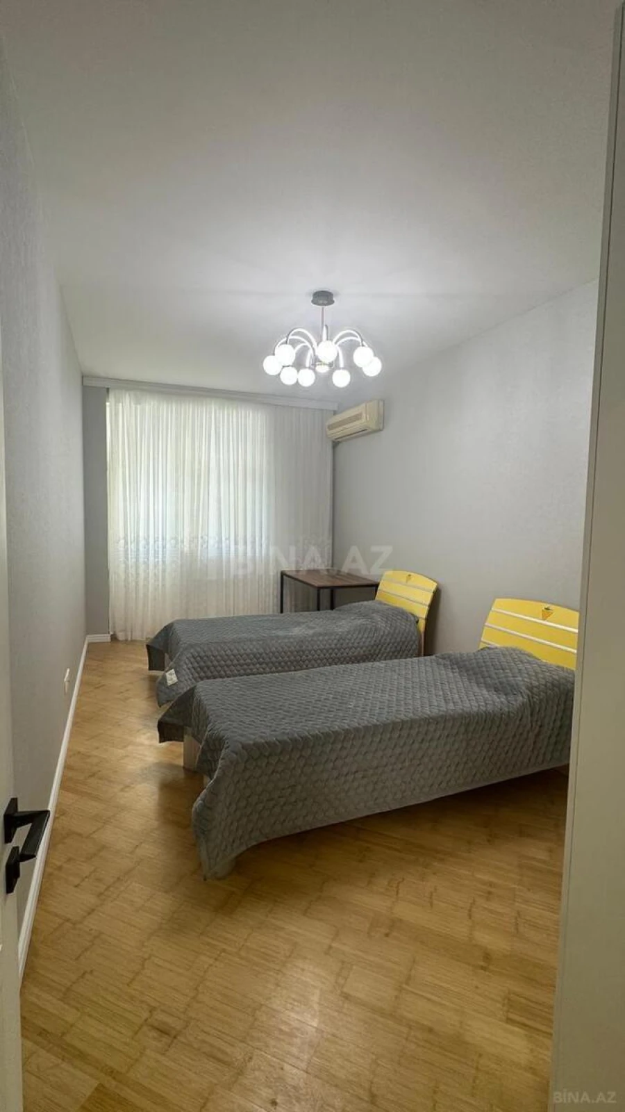 Kirayə verilir 3 otaqlı mənzil 120 m²