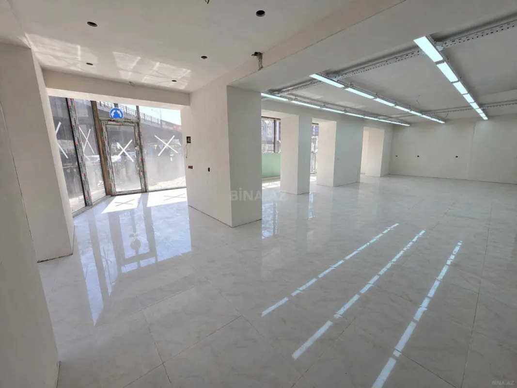 Kirayə verilir obyekt 90 m²