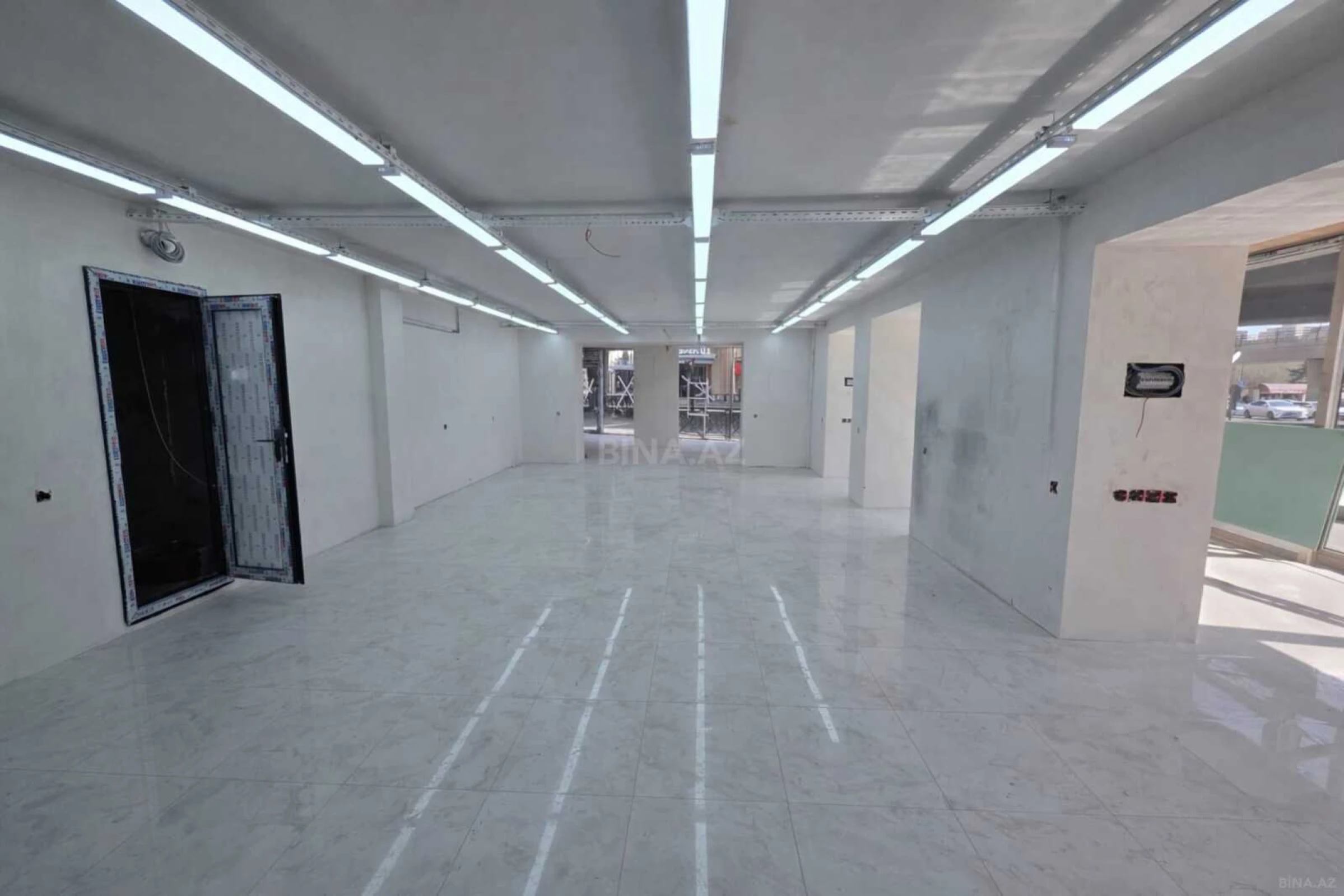 Kirayə verilir obyekt 90 m²