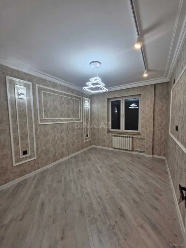 Satılır 4 otaqlı mənzil 90 m²