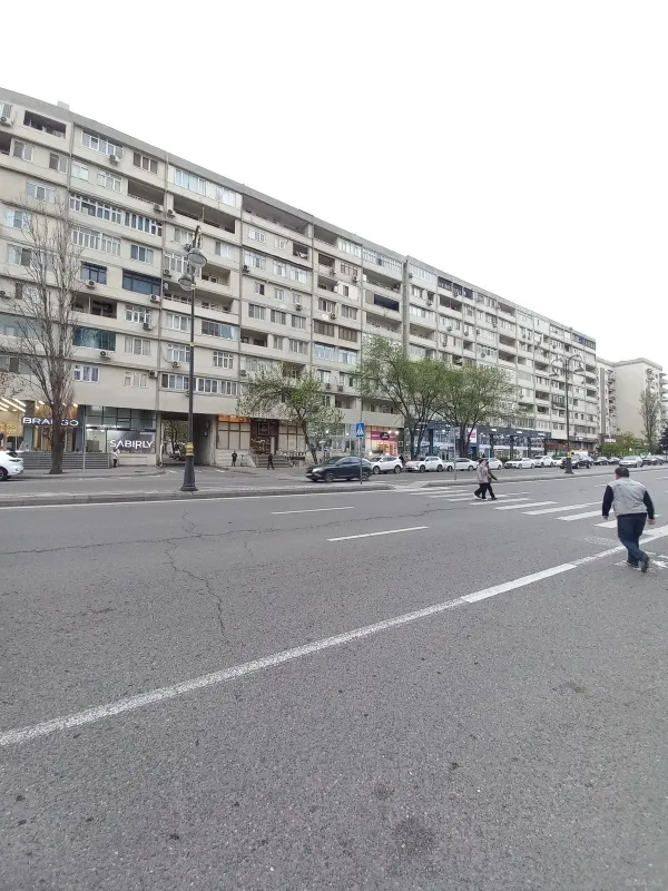 Satılır 3 otaqlı mənzil 80 m²