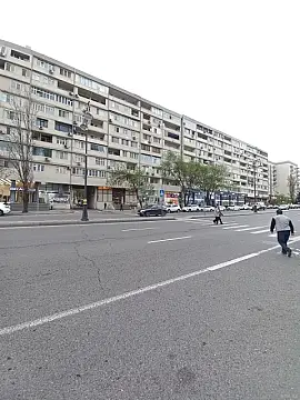 Satılır 3 otaqlı mənzil 80 m² — Bakı, İnşaatçılar 3 otaq 80.00 m²