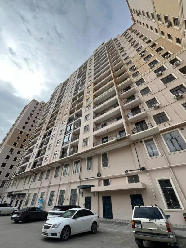 Satılır 2 otaqlı mənzil 65 m²