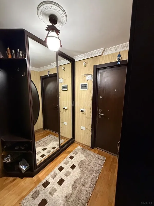 Satılır 3 otaqlı mənzil 70 m²