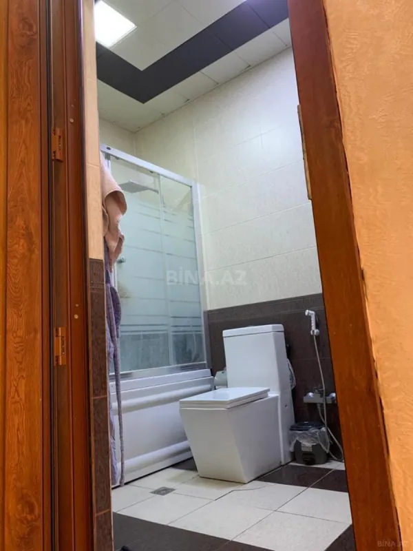 Kirayə verilir 2 otaqlı mənzil 116 m²