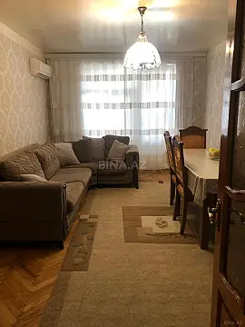 Kirayə verilir 2 otaqlı mənzil 50 m²