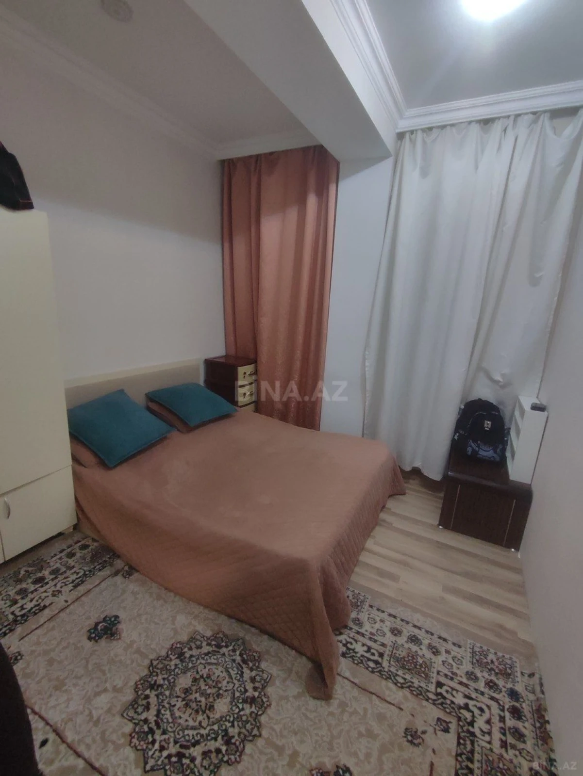 Kirayə verilir 2 otaqlı mənzil 60 m²
