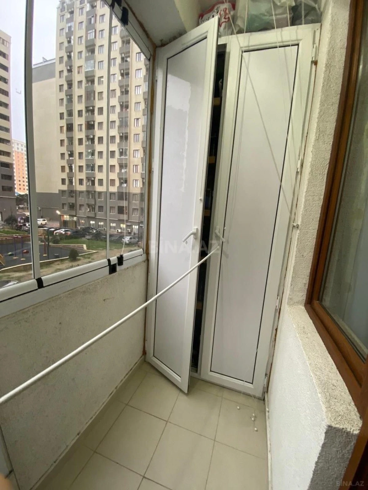 Satılır 3 otaqlı mənzil 110 m²