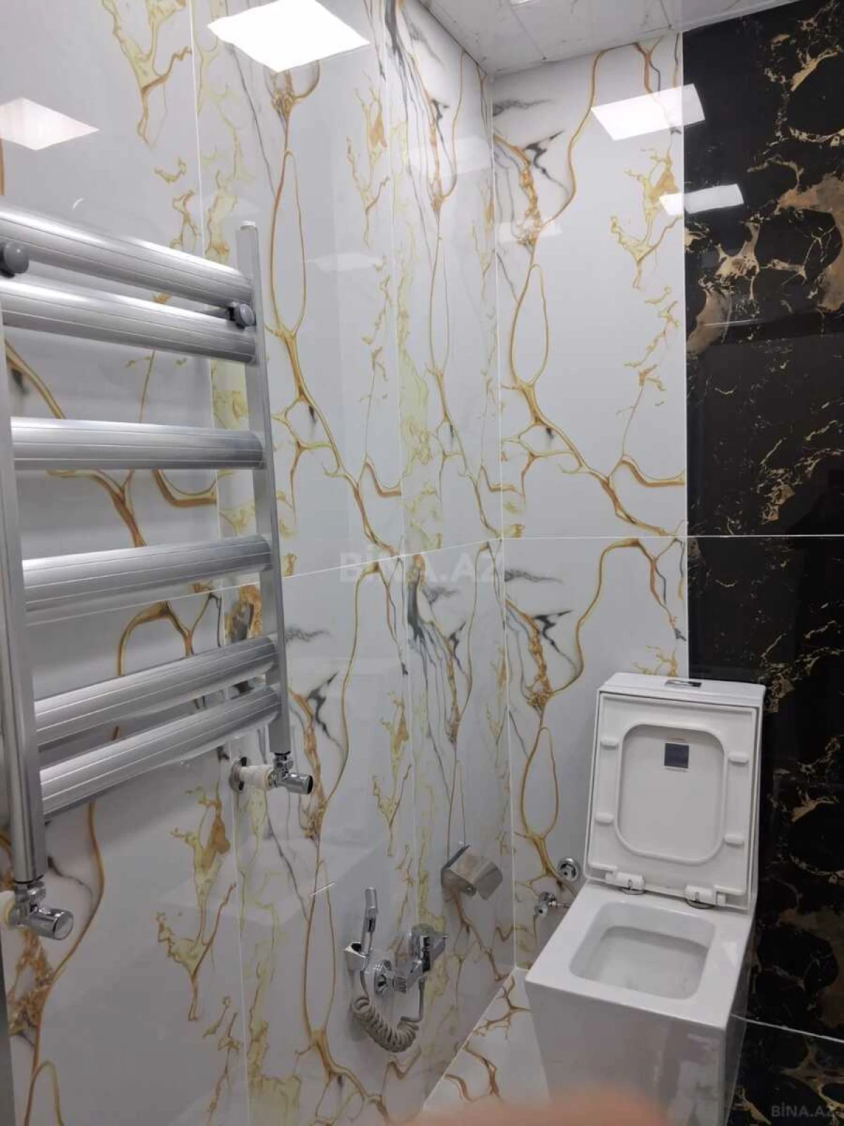 Satılır 2 otaqlı mənzil 56 m²