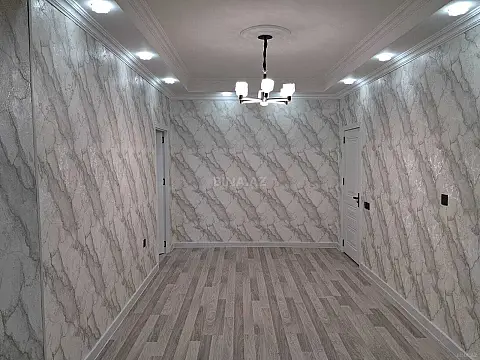 Satılır 2 otaqlı mənzil 56 m²