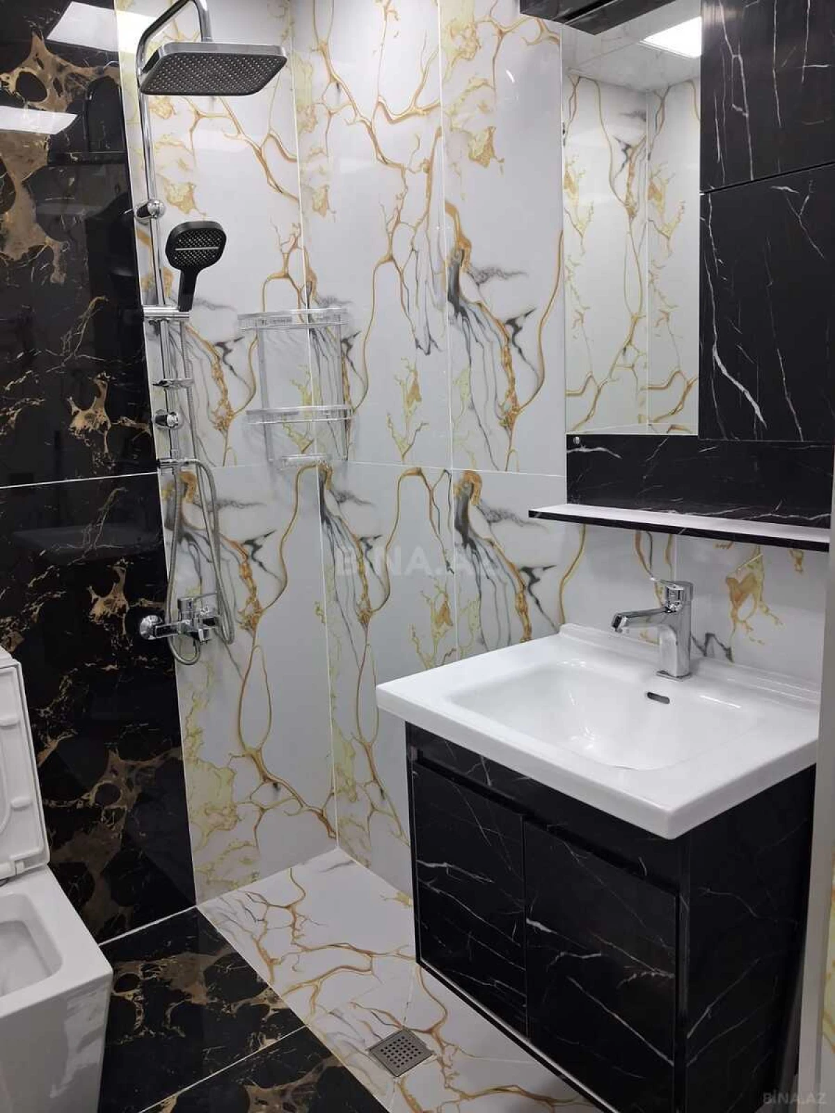 Satılır 2 otaqlı mənzil 56 m²