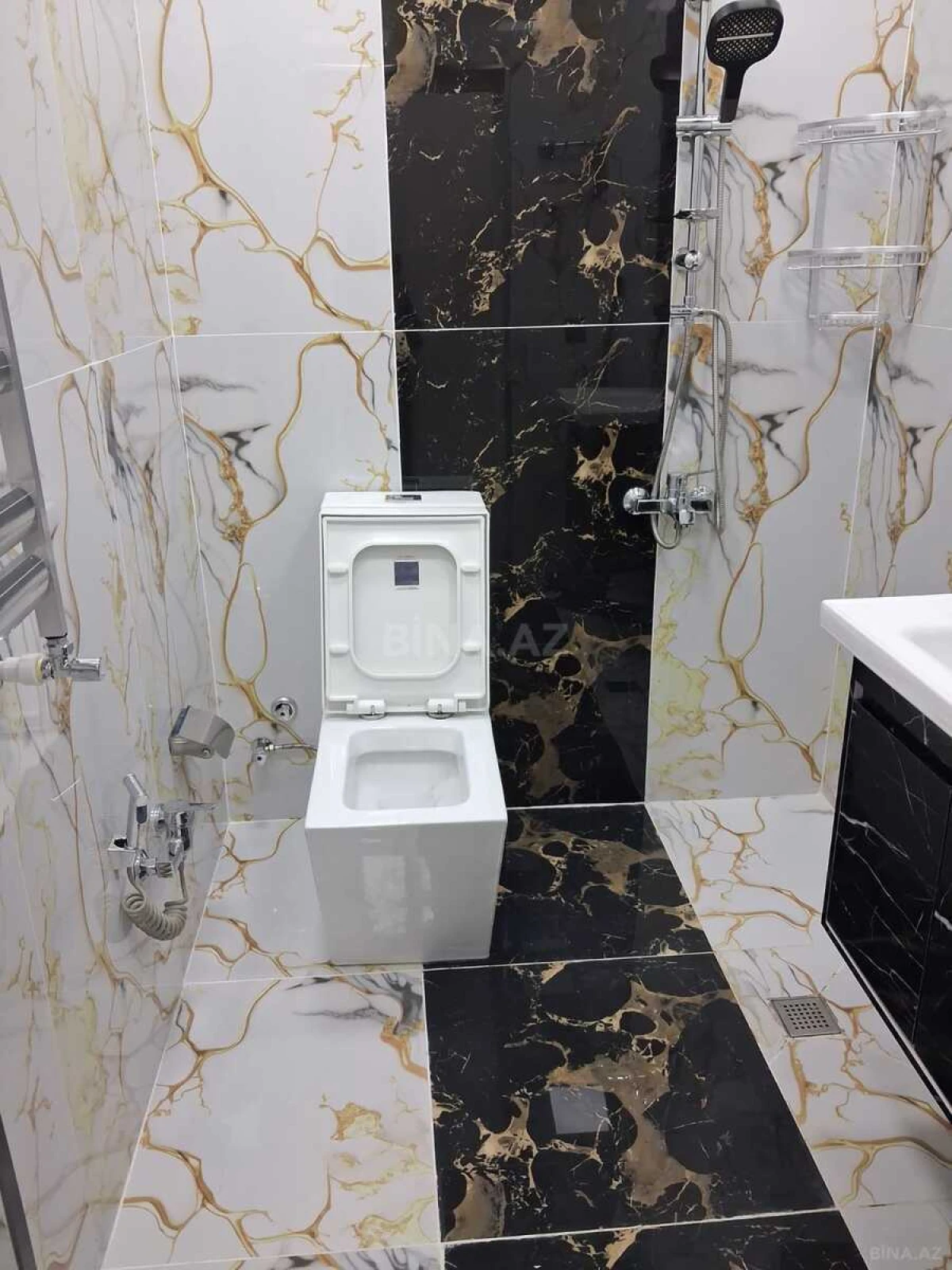 Satılır 2 otaqlı mənzil 56 m²