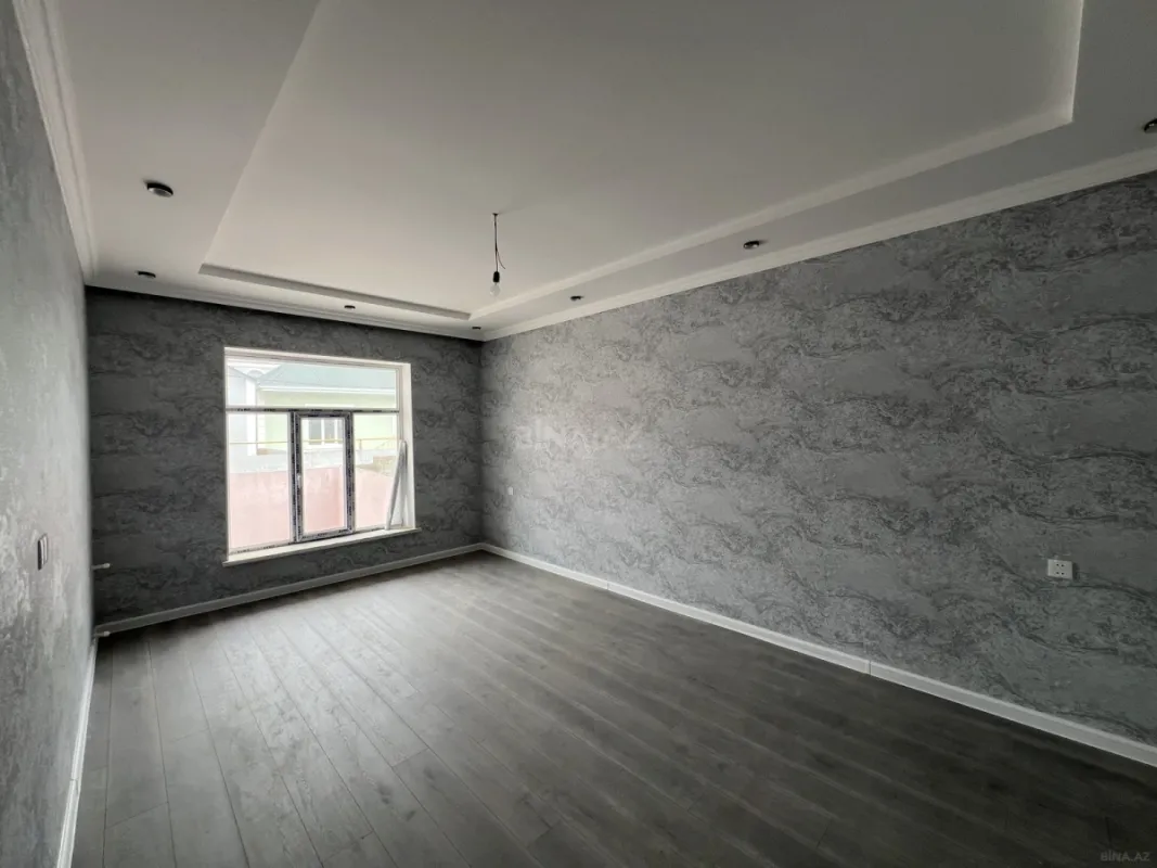 Satılır 4 otaqlı həyət evi 105 m²