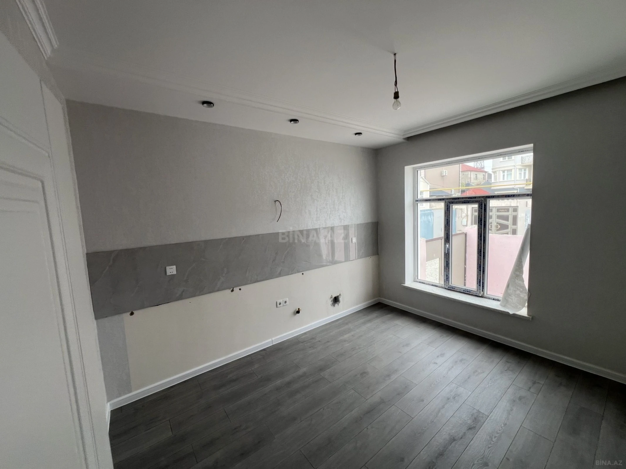 Satılır 4 otaqlı həyət evi 105 m²
