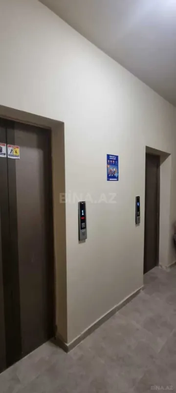 Kirayə verilir 2 otaqlı mənzil 102 m²