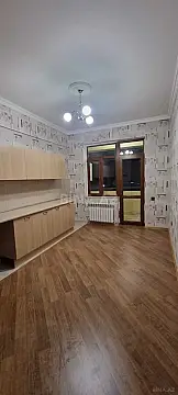 Kirayə verilir 2 otaqlı mənzil 102 m²