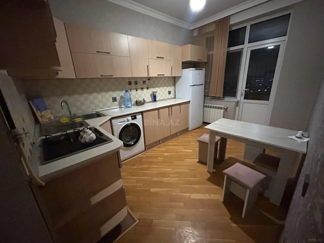 Kirayə verilir 3 otaqlı mənzil 85 m²