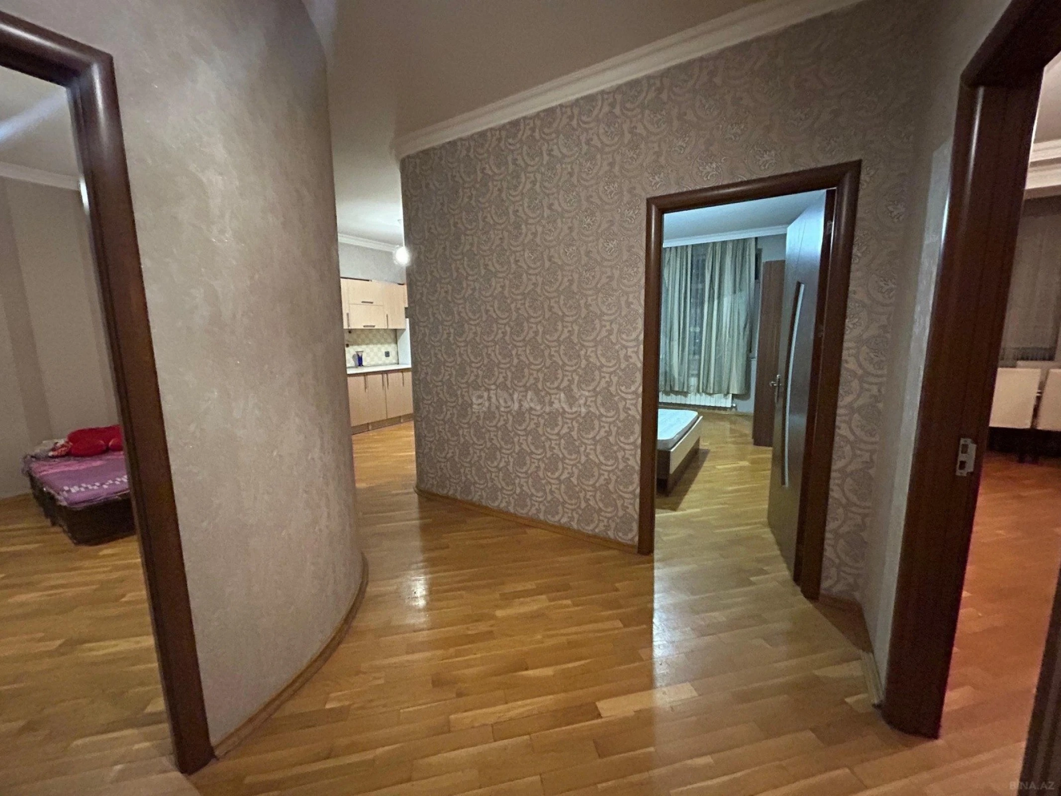 Kirayə verilir 3 otaqlı mənzil 85 m²