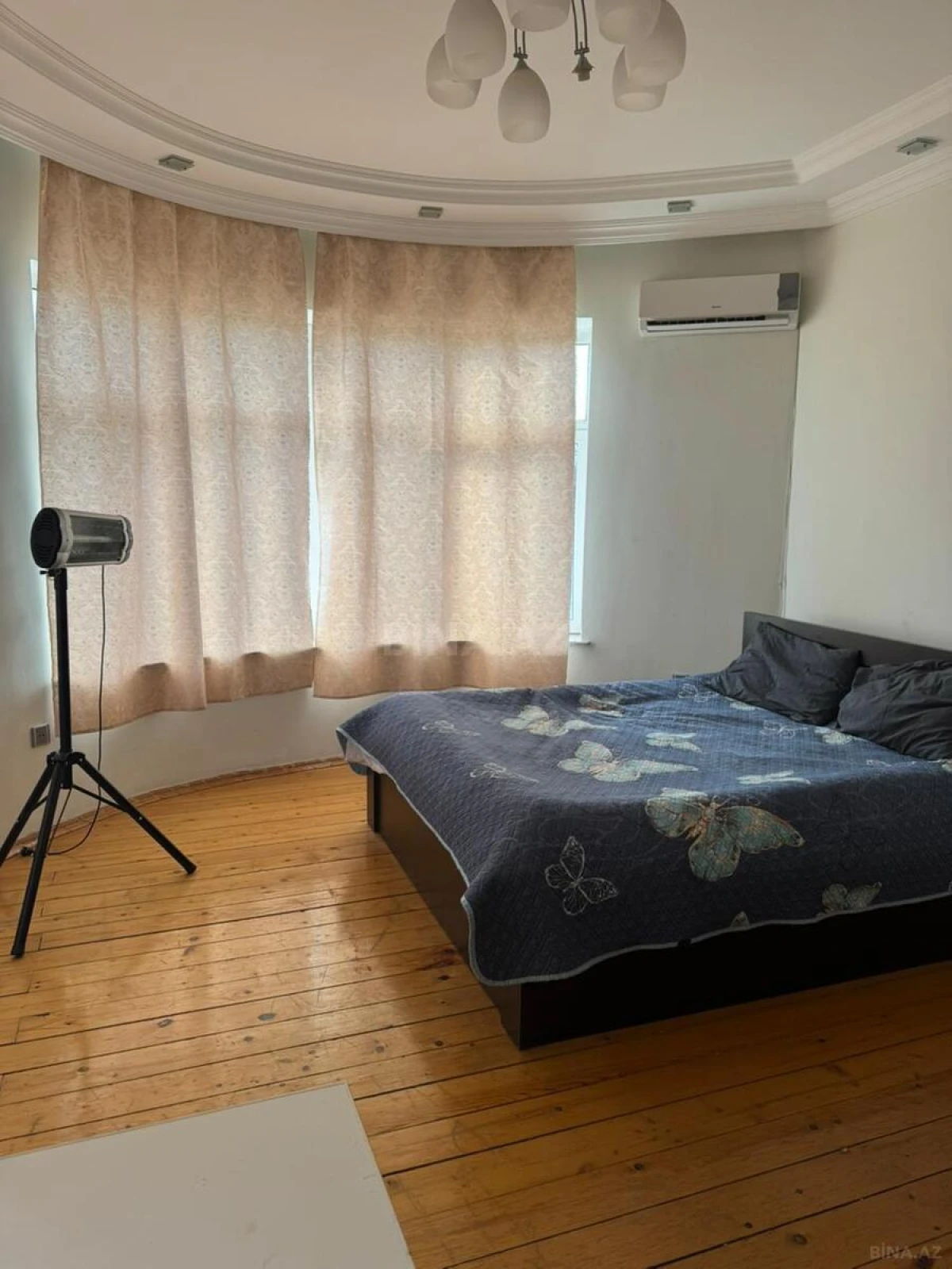 Kirayə verilir 4 otaqlı həyət evi 250 m²