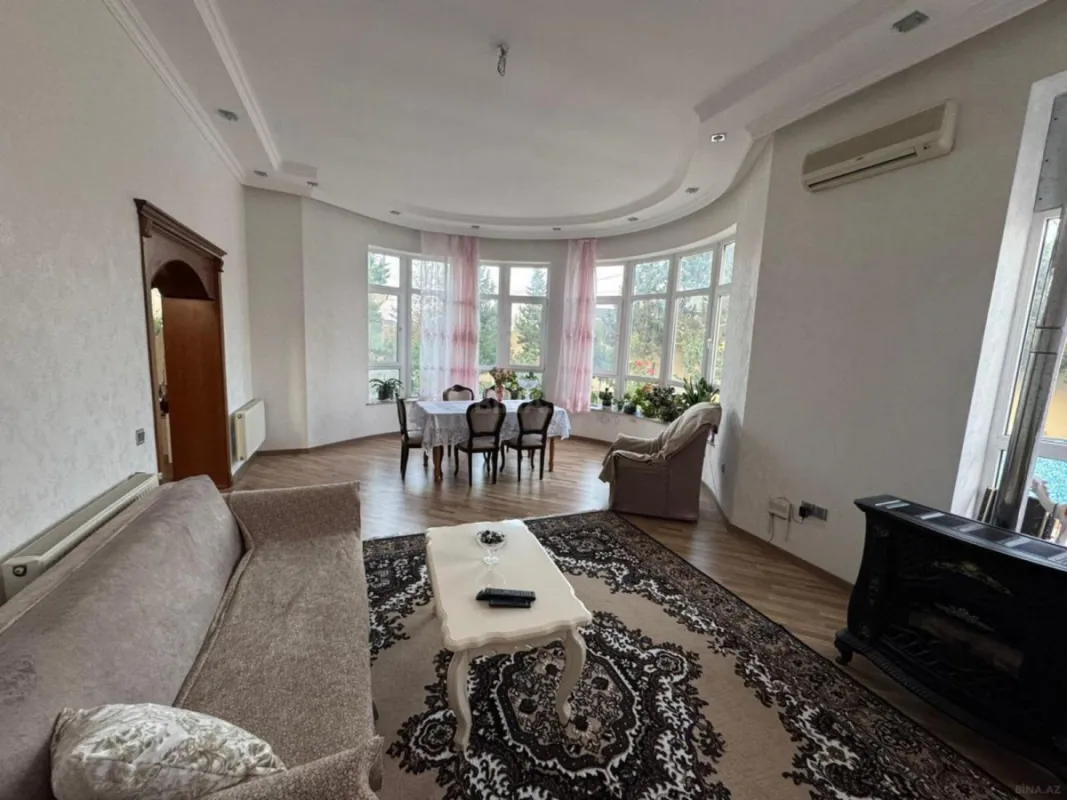 Kirayə verilir 4 otaqlı həyət evi 250 m²