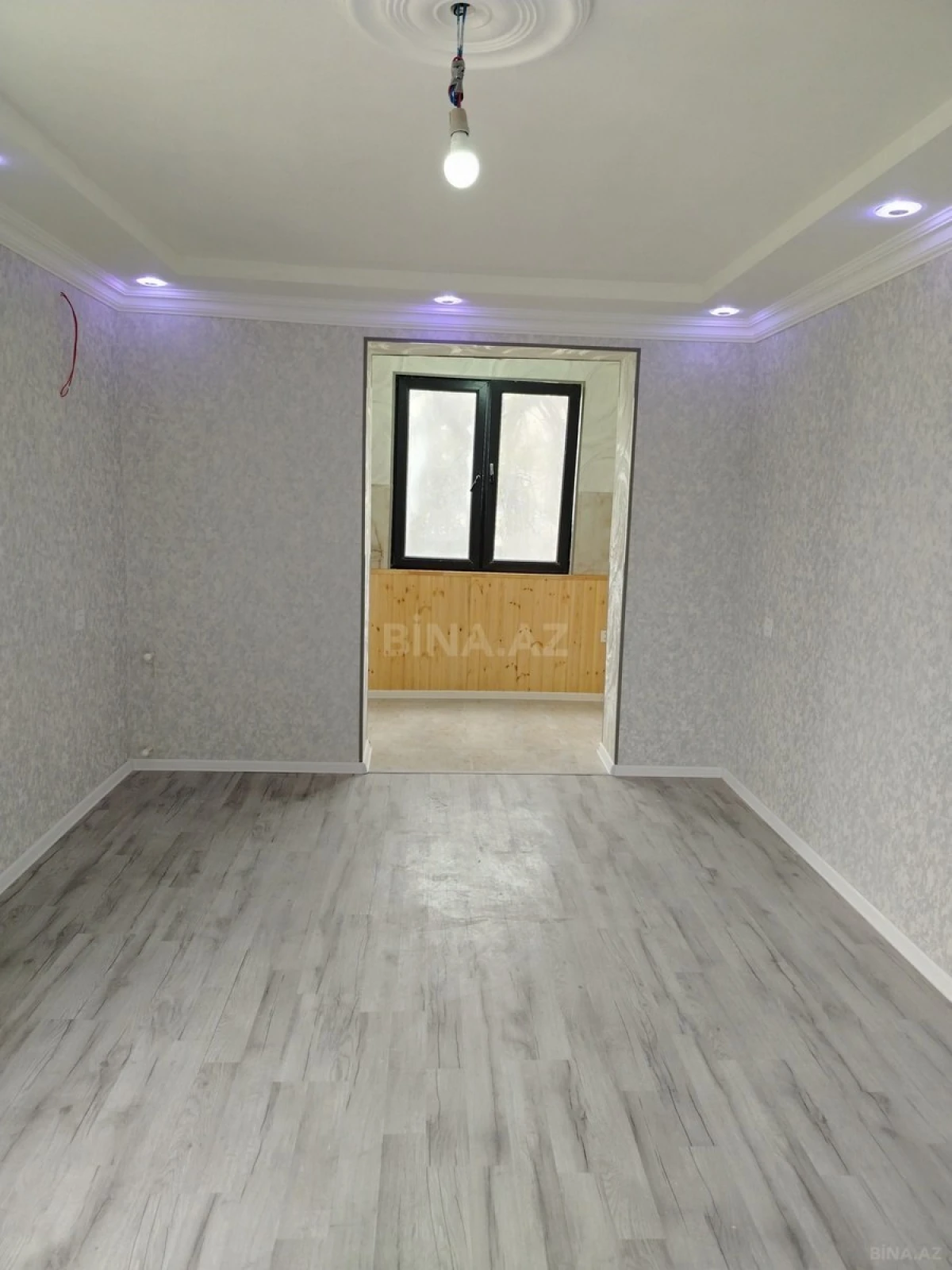 Satılır 2 otaqlı mənzil 33 m²
