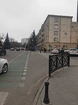 Satılır 3 otaqlı mənzil 100 m² — Bakı 3 otaq 100.00 m²