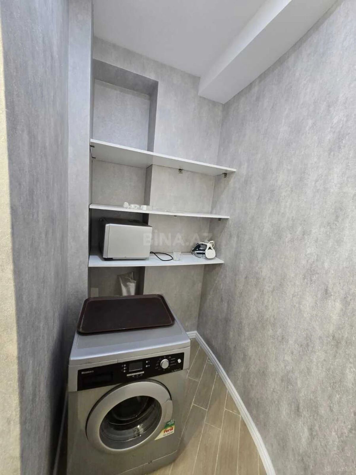 Kirayə verilir 3 otaqlı mənzil 130 m²