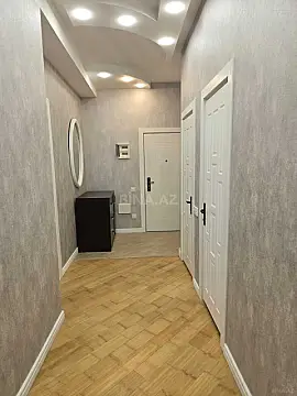 Kirayə verilir 3 otaqlı mənzil 130 m² — Bakı 3 otaq 130.00 m²