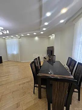 Kirayə verilir 3 otaqlı mənzil 130 m²