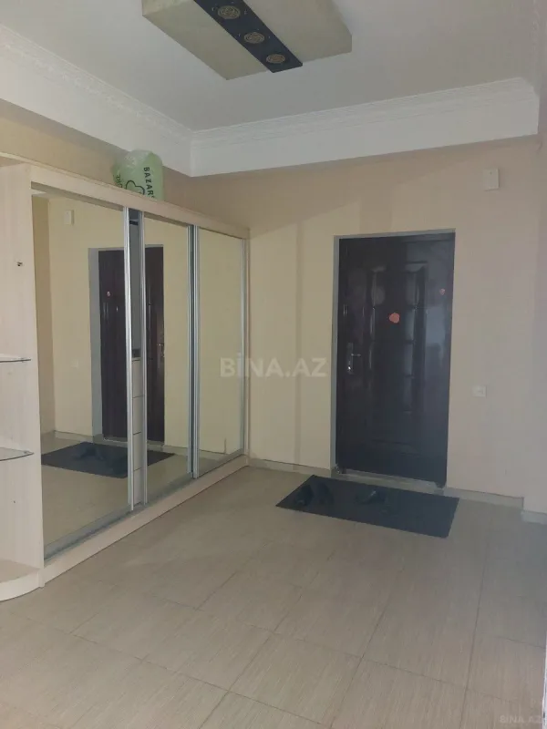 Kirayə verilir 3 otaqlı mənzil 120 m²