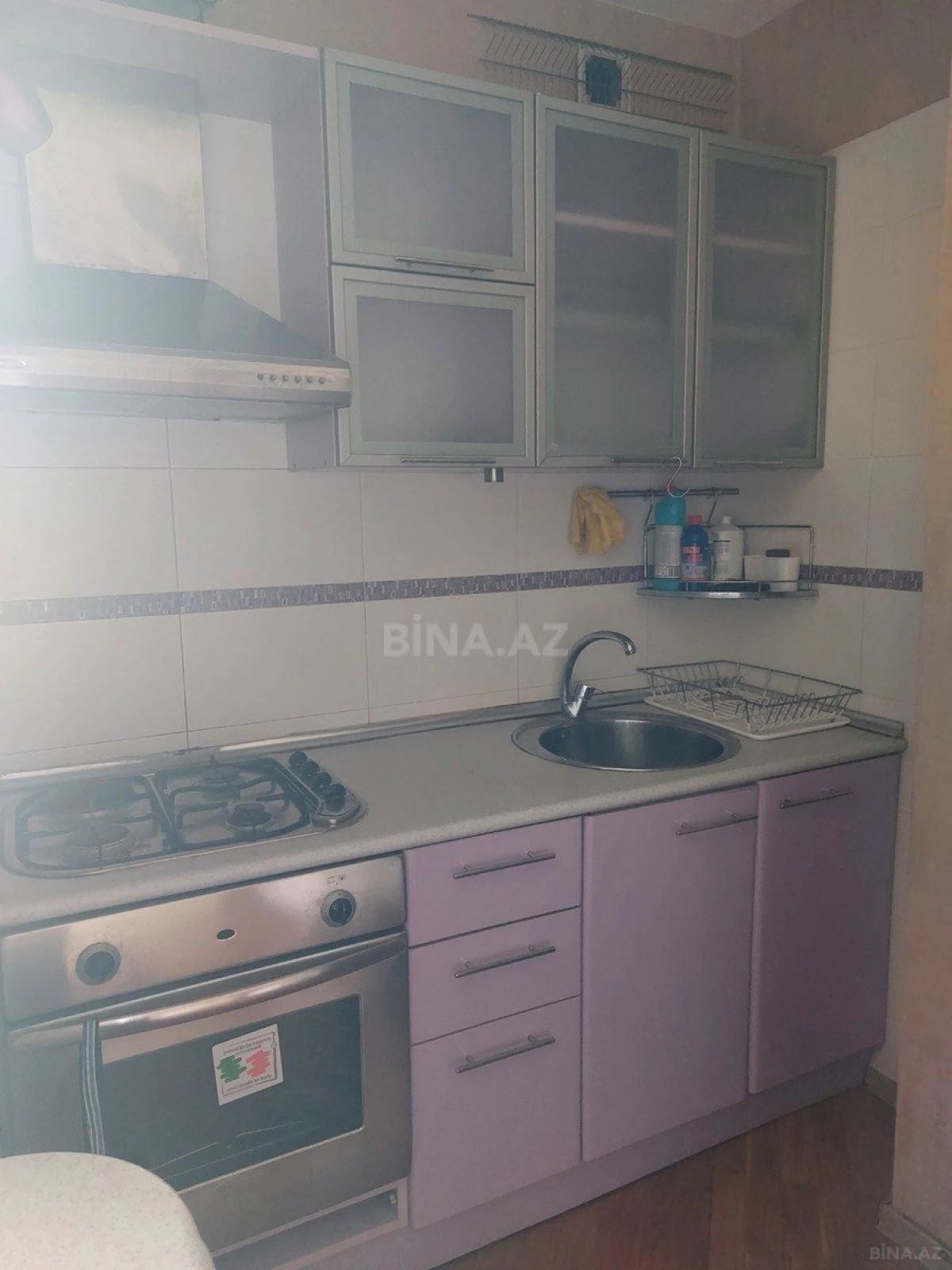 Kirayə verilir 3 otaqlı mənzil 120 m²