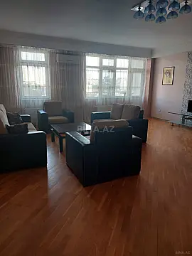 Kirayə verilir 3 otaqlı mənzil 120 m² — Bakı, Həzi Aslanov qəs. 3 otaq 120.00 m²