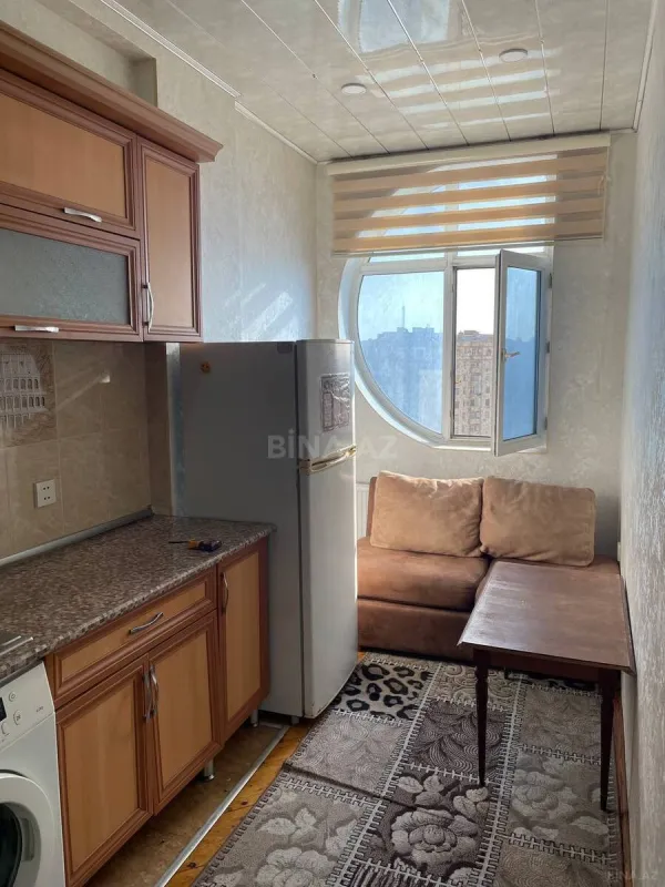 Kirayə verilir 2 otaqlı mənzil 68 m²