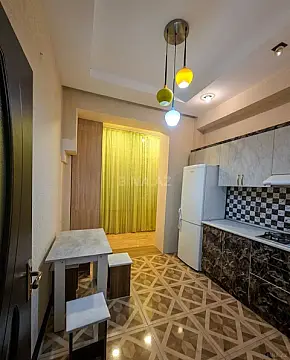 Kirayə verilir 2 otaqlı mənzil 52 m²