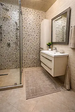 Kirayə verilir 4 otaqlı mənzil 150 m²