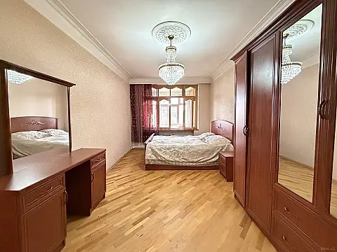 Satılır 3 otaqlı mənzil 85 m²