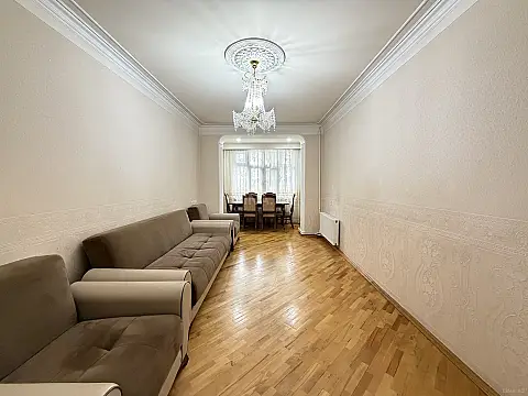 Satılır 3 otaqlı mənzil 85 m² — Bakı, Bakıxanov 3 otaq 85.00 m²