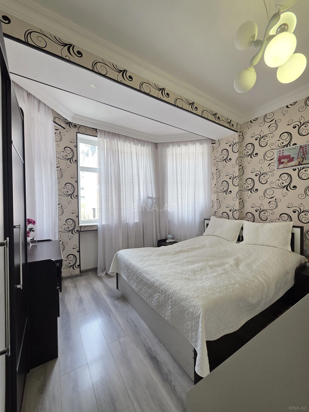 Satılır 2 otaqlı mənzil 65 m²