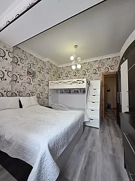 Satılır 2 otaqlı mənzil 65 m²