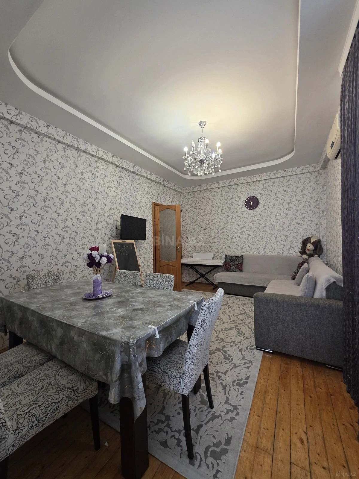 Satılır 2 otaqlı mənzil 65 m²