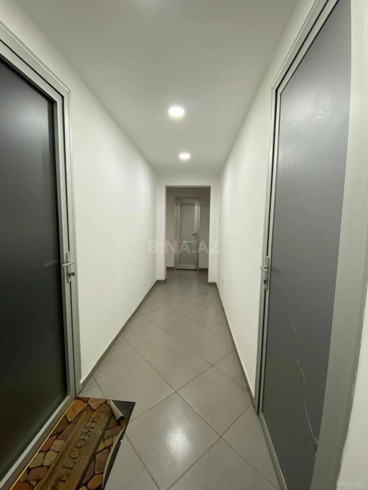 Satılır obyekt 700 m²