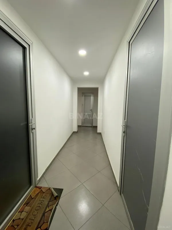 Satılır obyekt 700 m²