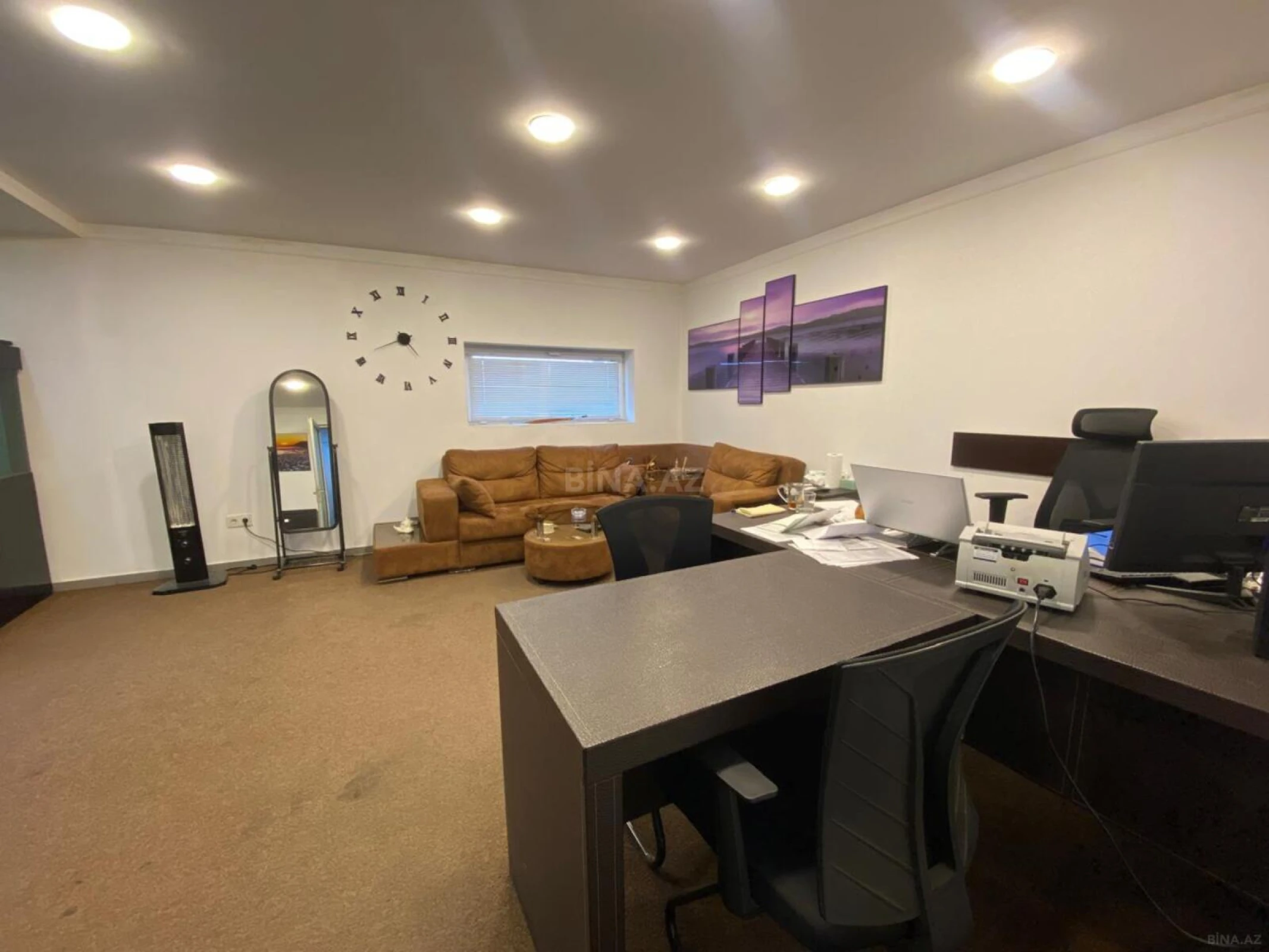 Satılır obyekt 700 m²